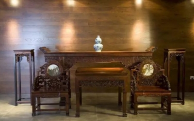 中堂家具應(yīng)該怎樣擺放？體現(xiàn)了中式傳統(tǒng)的禮儀！